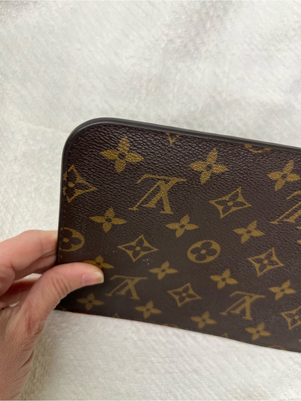 Louis Vuitton Neverfull Pochette Monogram Wristlet Pouch Cerise Interior Red - Picture 7 of 13